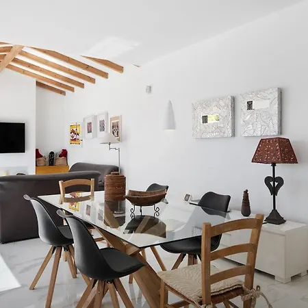 Rey Villa